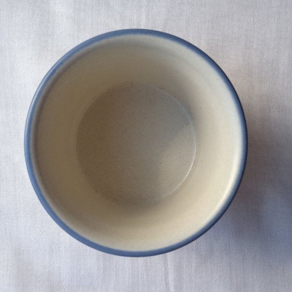 Vintage Pfaltzgraff Yorktowne Round Cheese Crock - Picture 2 of 7